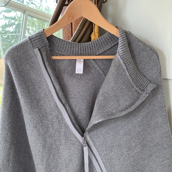 HOLD Lululemon athletica Poncho Merino Wool Sweater Pullover - Picture 4 of 8